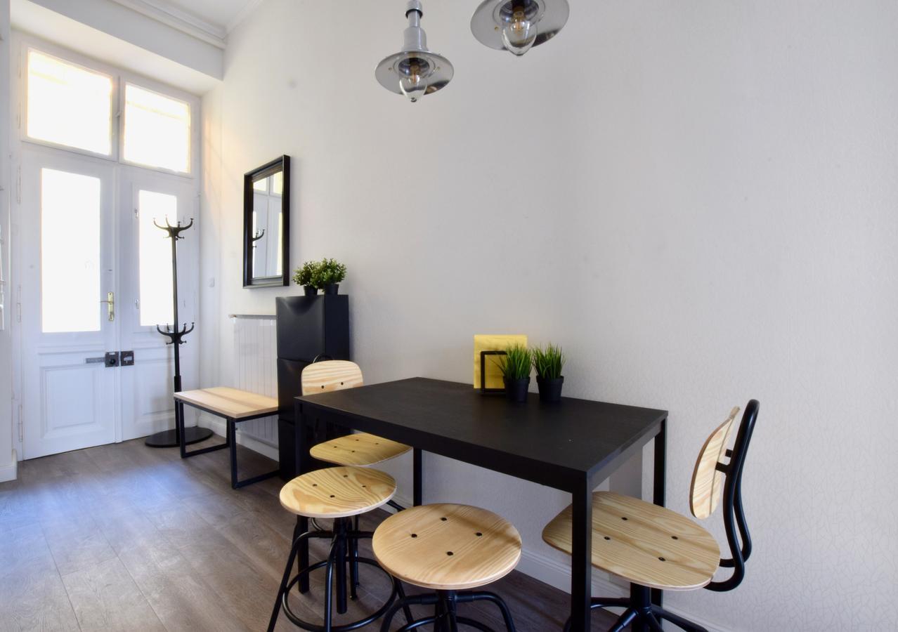 Standard Apartment By Hi5 - Dessewffy 39 Budapest Exterior foto